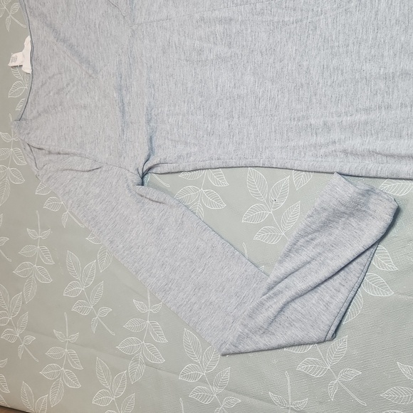 Forever 21 Shirt - Picture 3 of 9